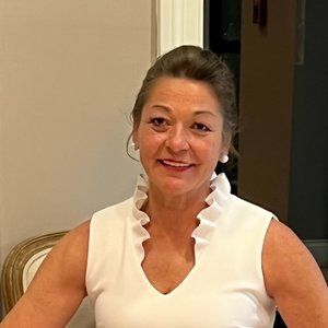 Meet your Posher, Donna